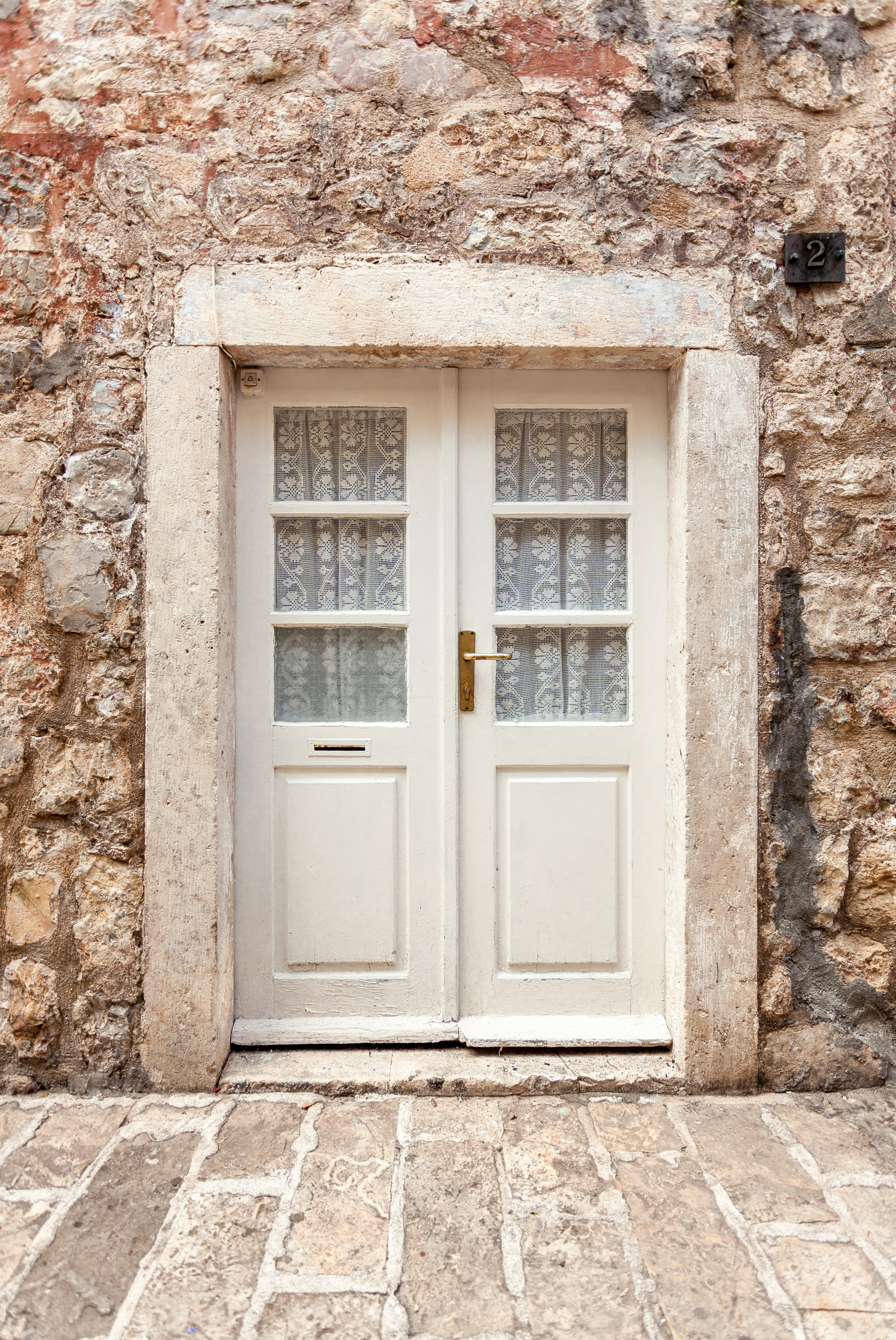 white front door meaning